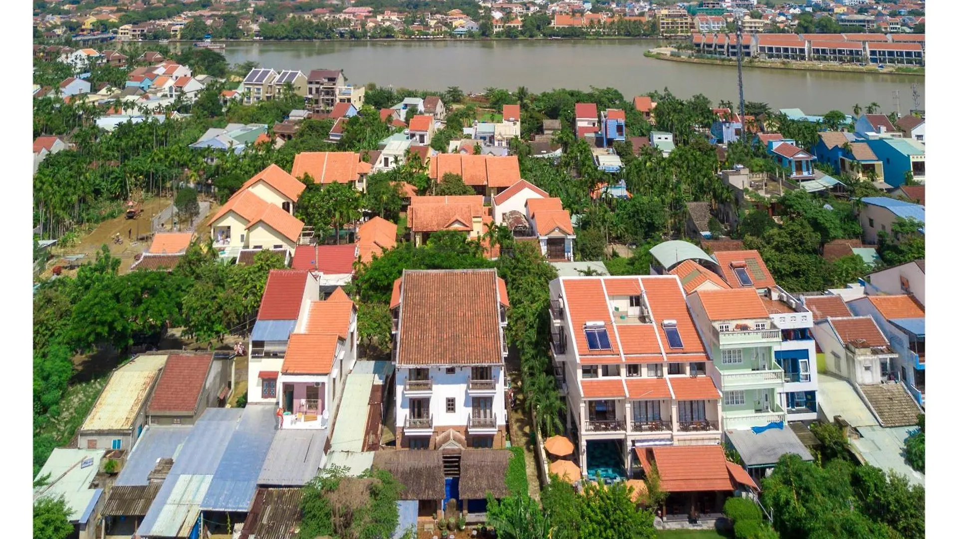 Calm House Hotel Hoi An 1