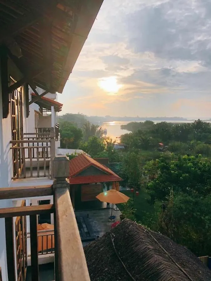 Calm House Hotel Hoi An 1