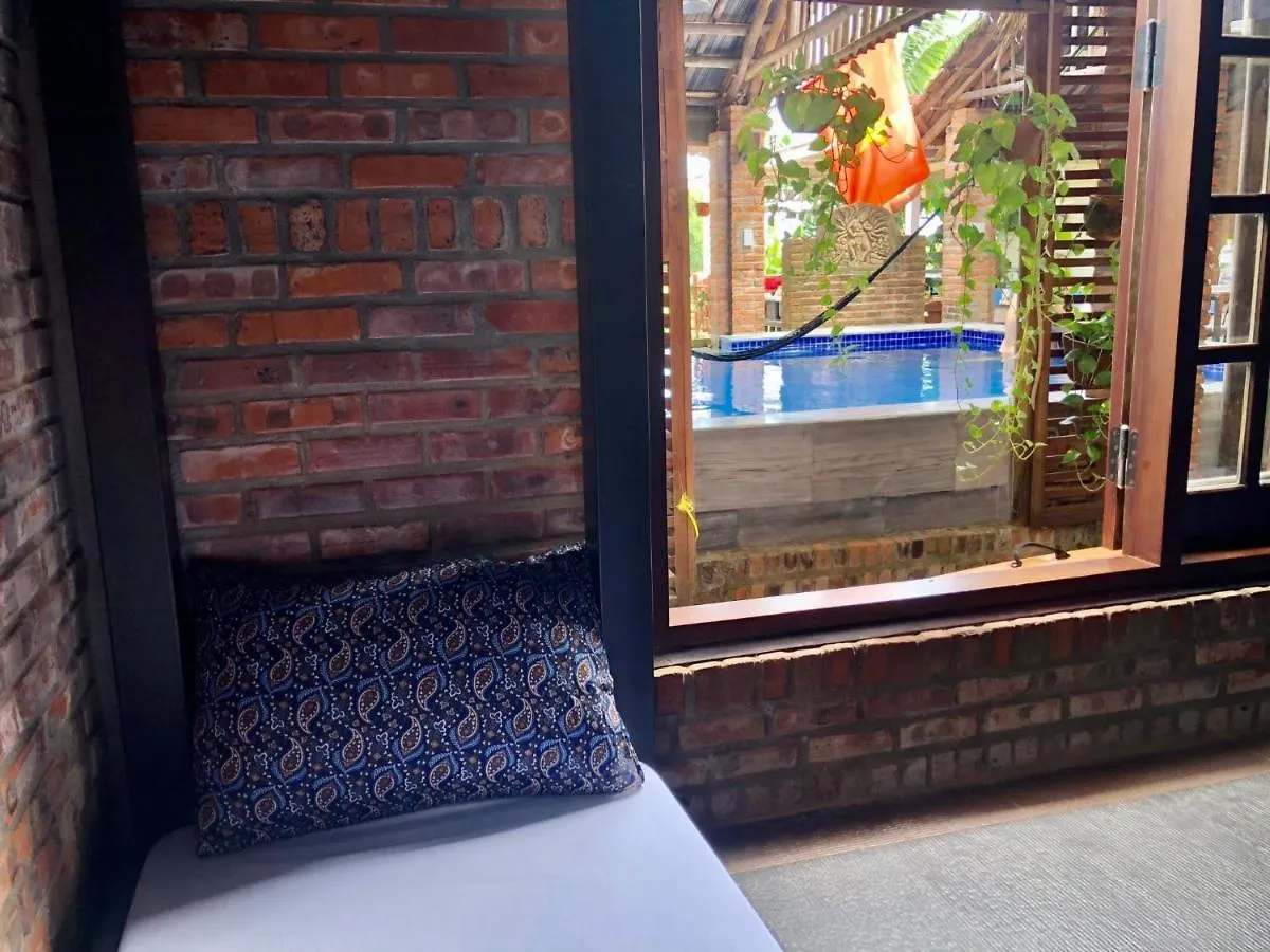 Calm House Hotel Hoi An 1