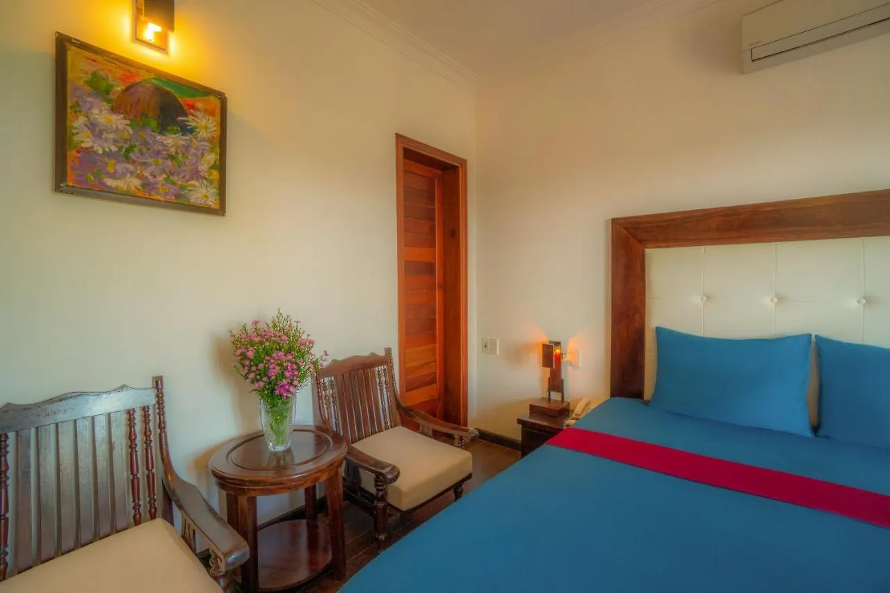 **  Calm House Hotel Hoi An 1 Wietnam