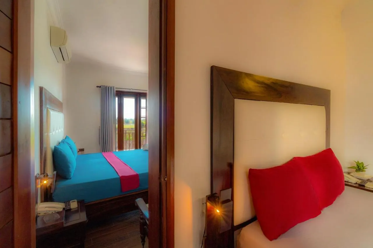Calm House Hotel Hoi An 1 2*,  Wietnam