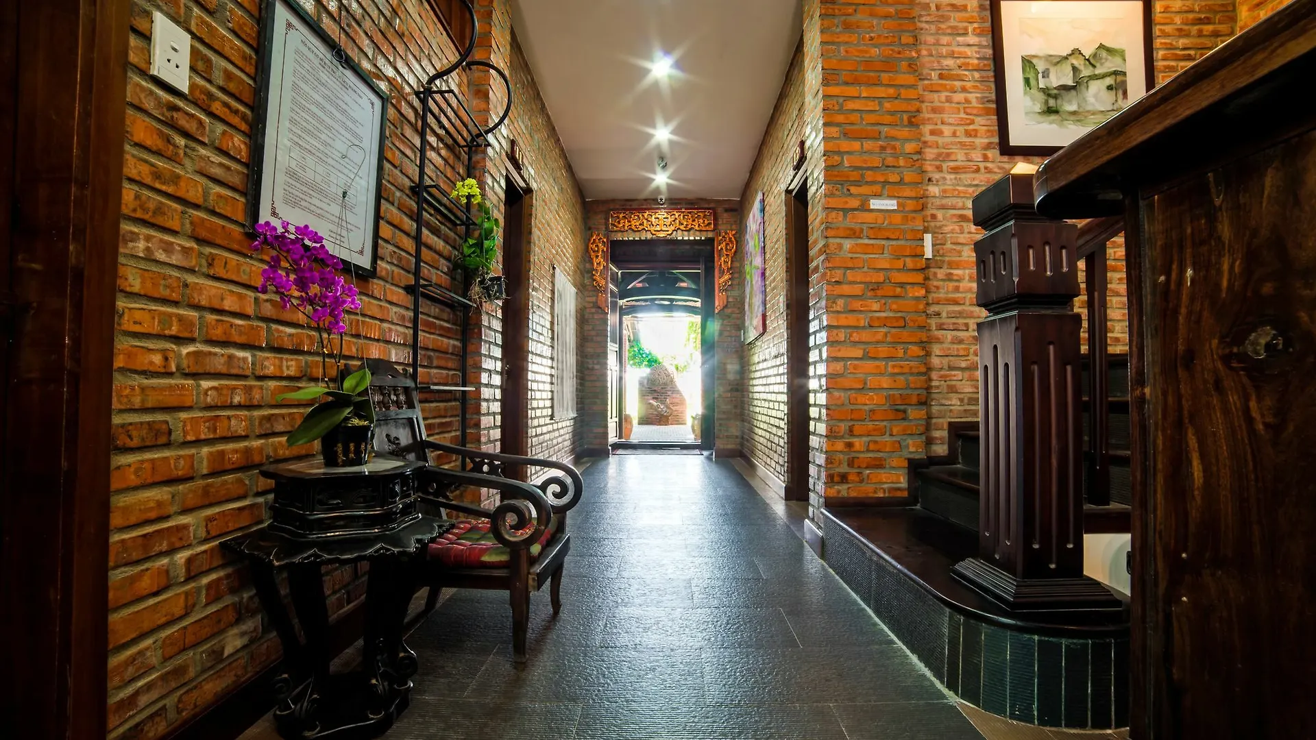 Calm House Hotel Hoi An 1