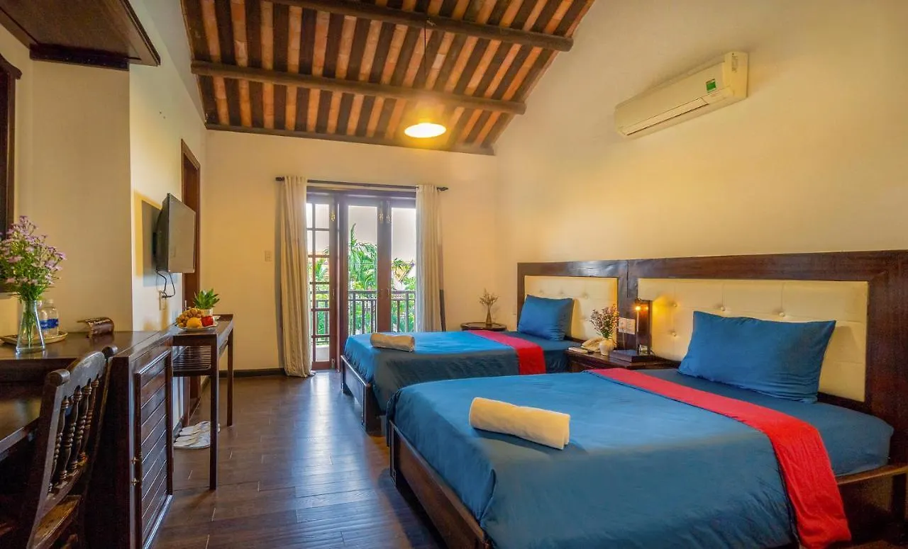 Calm House Hotel Hoi An 1